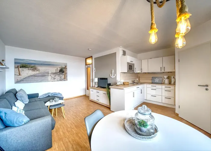 - Haus G, App 0g0811 *