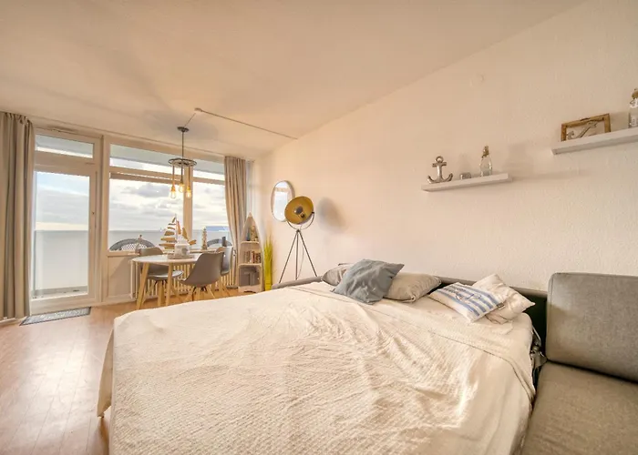 - Haus G, App 0g0811 * ハイリゲンハーフェン