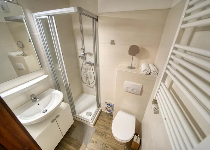 - Haus G, App 0g0811 * ハイリゲンハーフェン